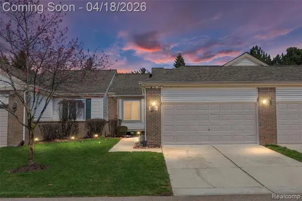 405 Ravencrest, Westland, MI 48185