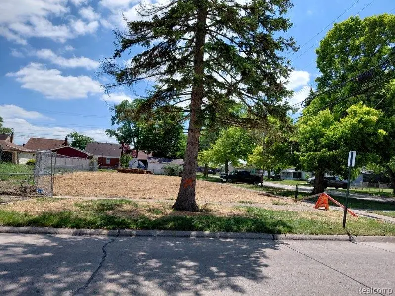 13581 Edison, Southgate, MI 48195 - #2