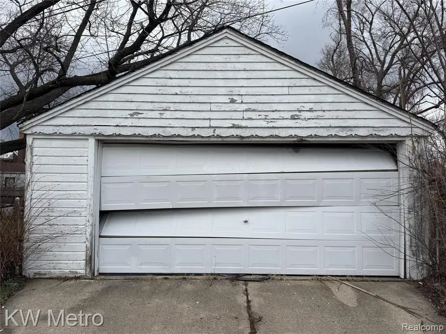 18400 Faust, Detroit, MI 48219 - #2