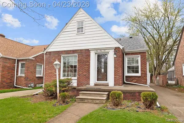 10910 Worden, Detroit, MI 48224