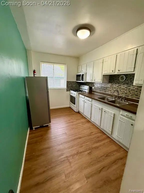 1516 Kent, Flint, MI 48503 - #3