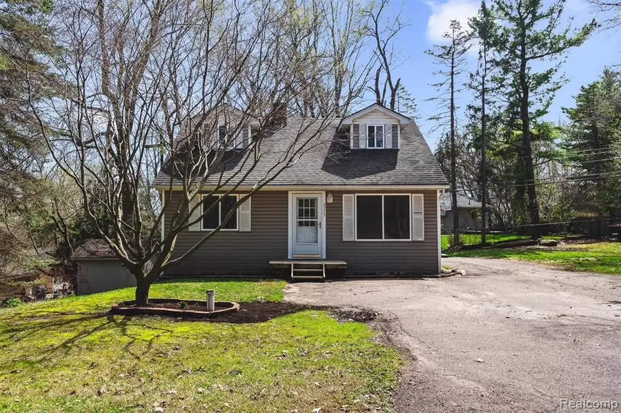 4773 Algonquin, Clarkston, MI 48348 - #2