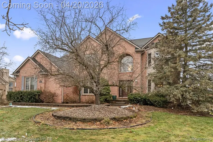 22165 Chase, Novi, MI 48375 - #3