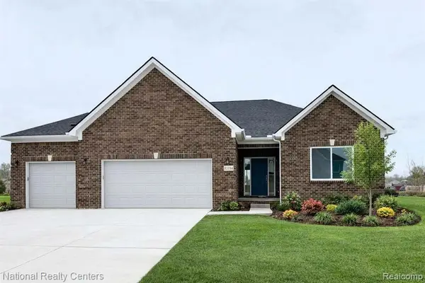 67 Meadow Creek, Goodrich, MI 48483