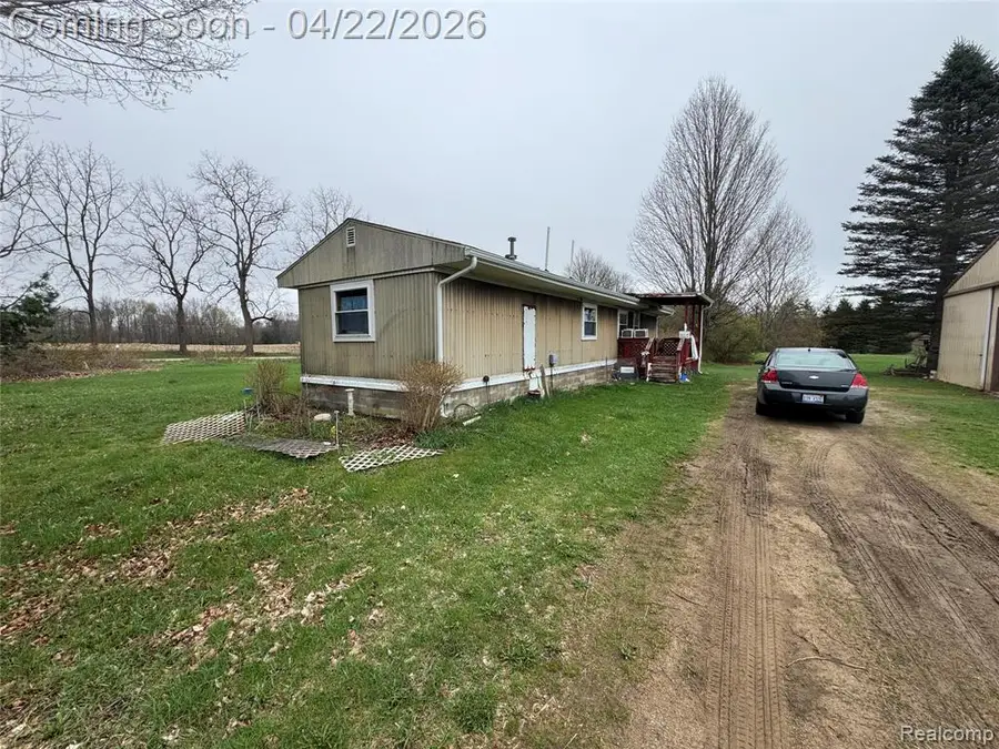 183 Carpenter, Fostoria, MI 48435 - #3