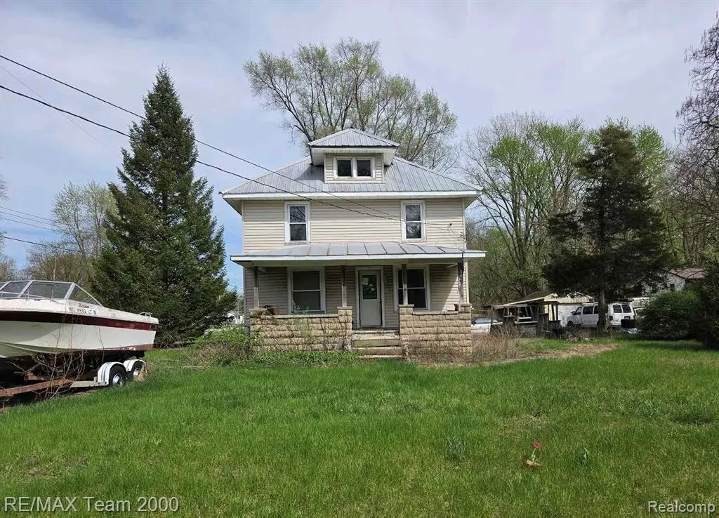 10030 Lewis, Temperance, MI 48182 - #1