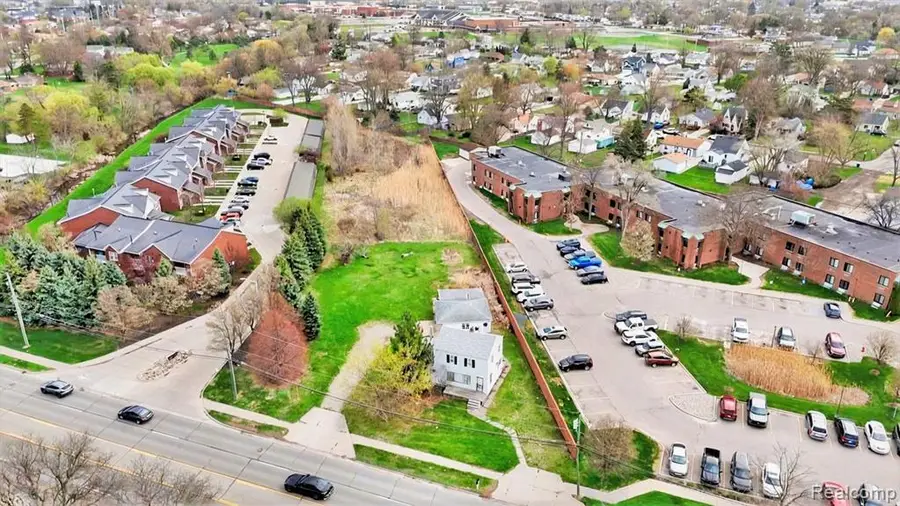 33420 Utica, Fraser, MI 48026 - #3