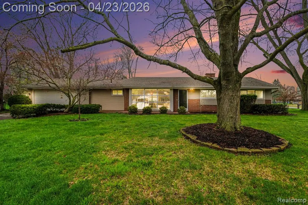 41024 Mooringside, Novi, MI 48375 - #1