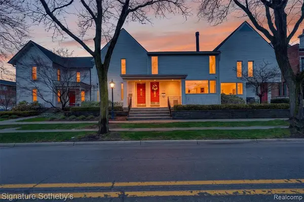372 W Brown, Birmingham, MI 48009