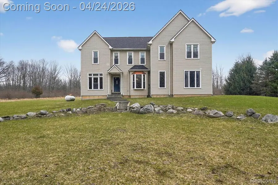 5640 Fisher, Howell, MI 48855 - #3