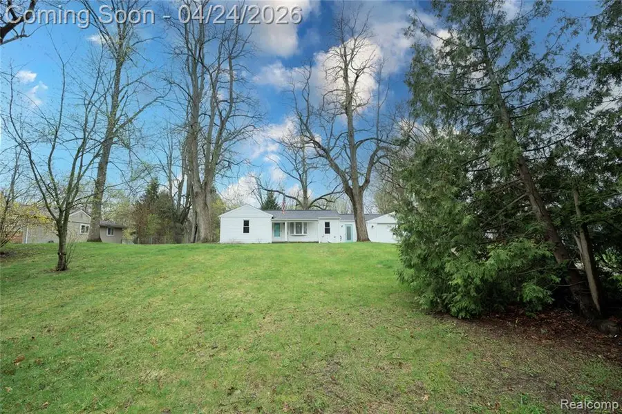 620 S Briarvale, Auburn Hills, MI 48326 - #2