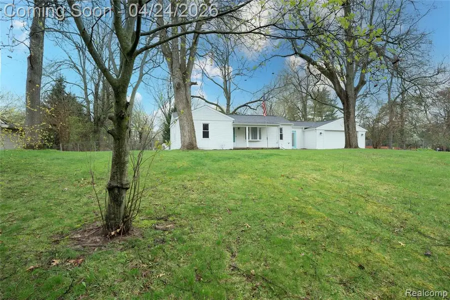 620 S Briarvale, Auburn Hills, MI 48326 - #3