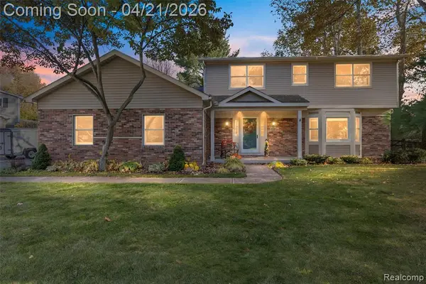 38556 Shana, Clinton Township, MI 48036