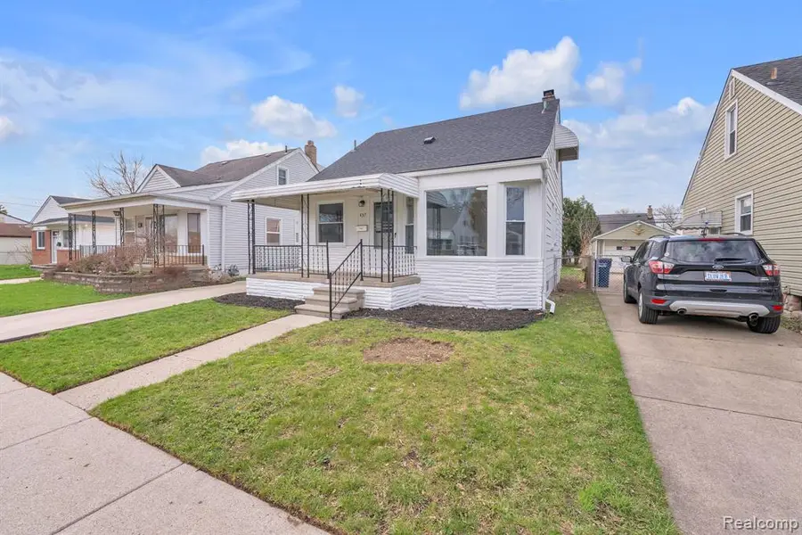 437 Mayflower, Lincoln Park, MI 48146 - #2