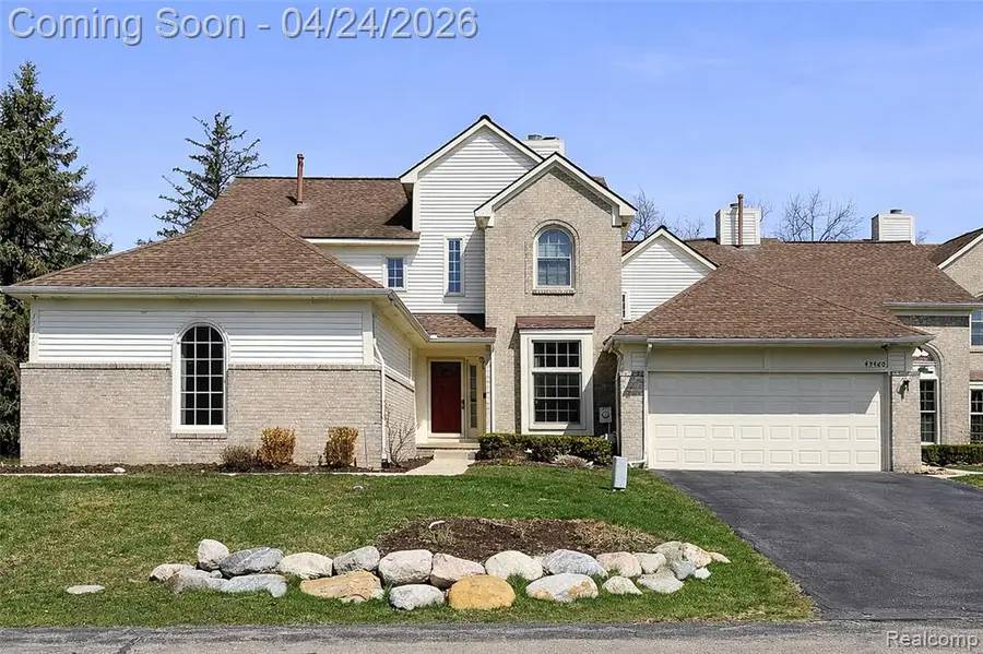 43470 Algonquin, Novi, MI 48375 - #2