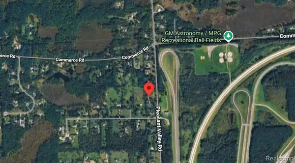 00 S Pleasant Valley, Milford, MI 48380