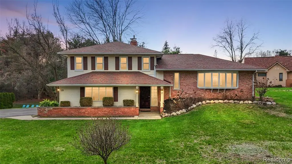 125 Cayuga, Lake Orion, MI 48362 - #1