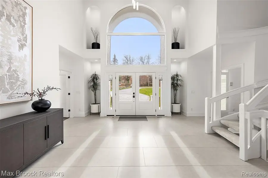 7515 Hiddenbrook, Bloomfield Hills, MI 48301 - #3