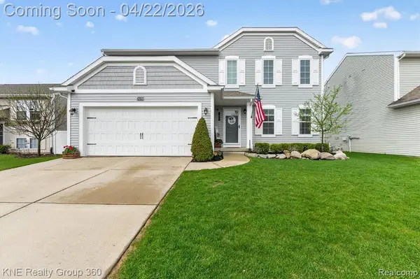 2743 Au Gres River, Fowlerville, MI 48836