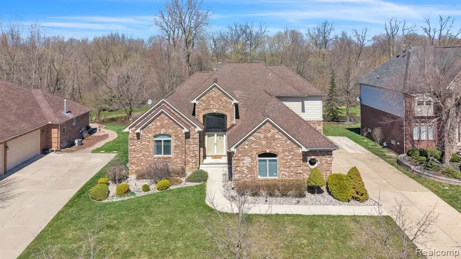 47081 Hidden River, Canton, MI 48188 - #2