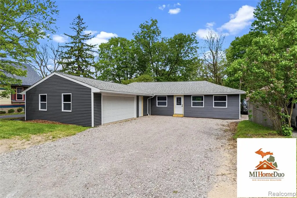 713 S Mill, Clio, MI 48420 - #1
