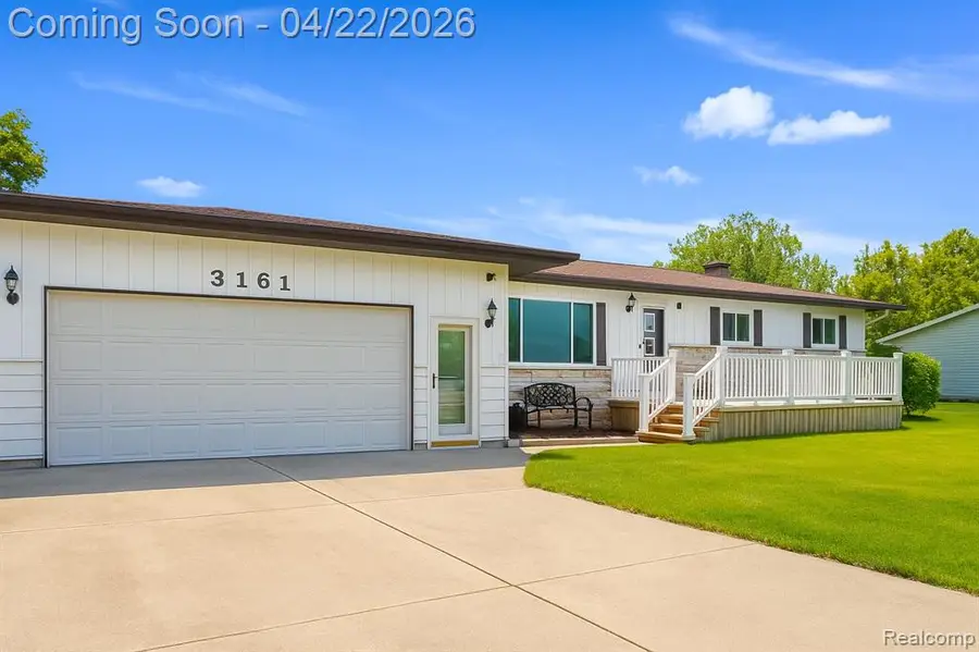 3161 Eastgate, Burton, MI 48519 - #2