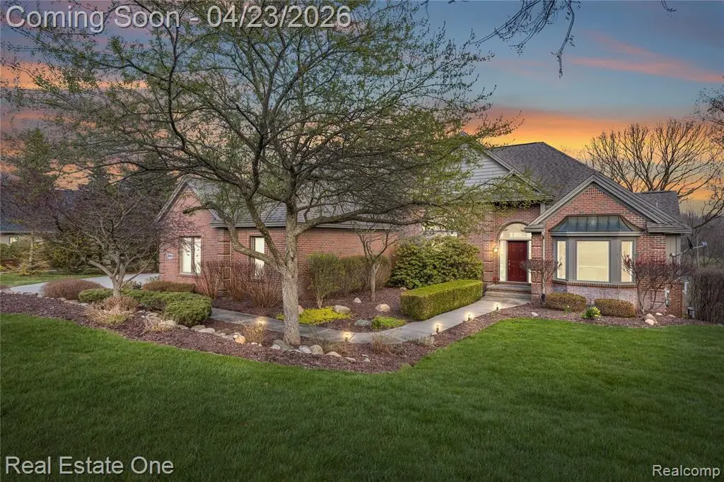 8183 Caribou Lake, Clarkston, MI 48346 - #1