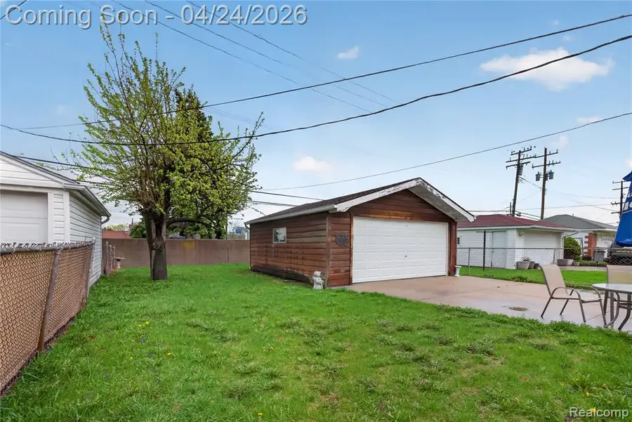 30242 Taylor, Saint Clair Shores, MI 48082 - #3