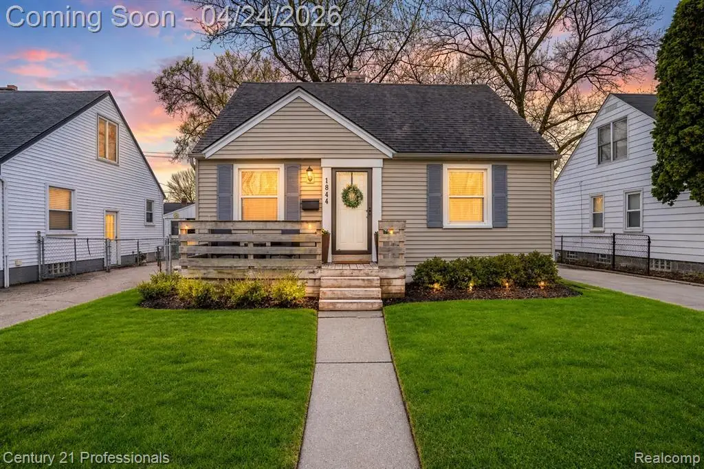 1844 Haynes Street, Birmingham, MI 48009 - #1