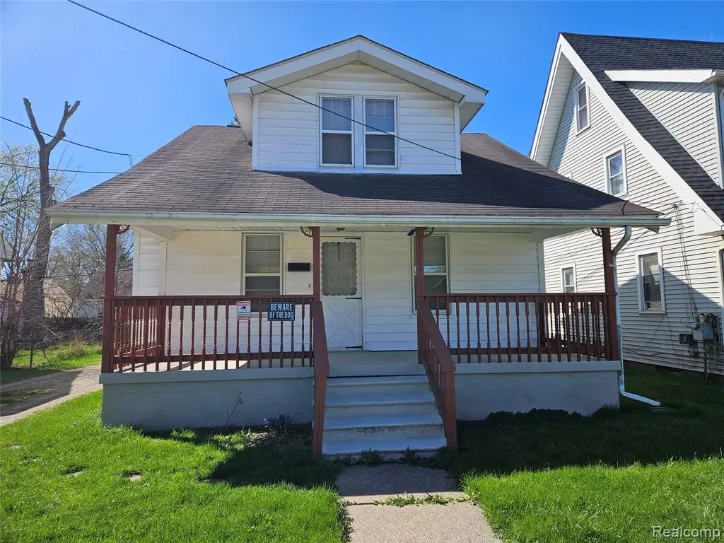 621 W Atherton, Flint, MI 48507 - #1