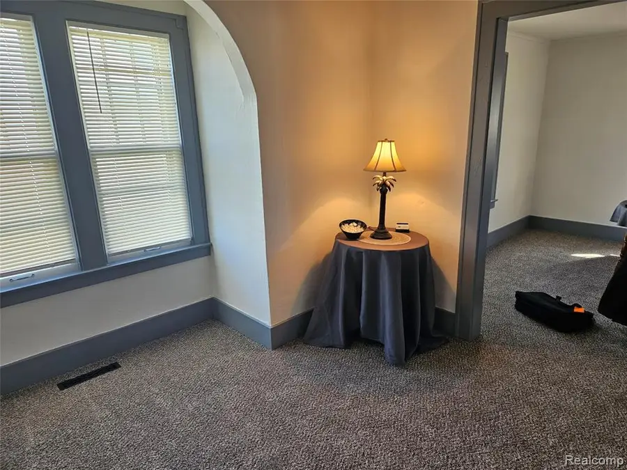 621 W Atherton, Flint, MI 48507 - #3