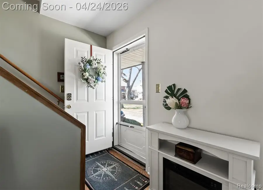 22923 Gary, Saint Clair Shores, MI 48080 - #2