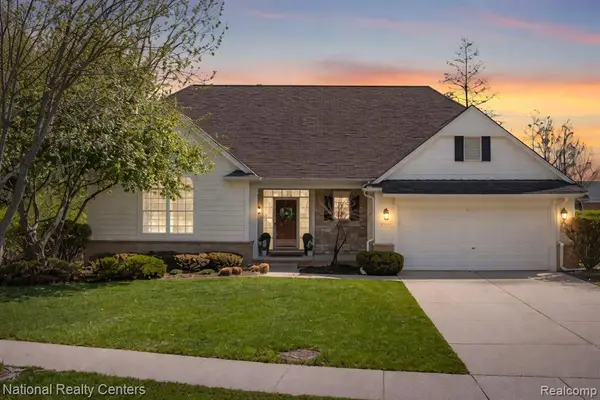 8521 Brewster, Canton, MI 48187