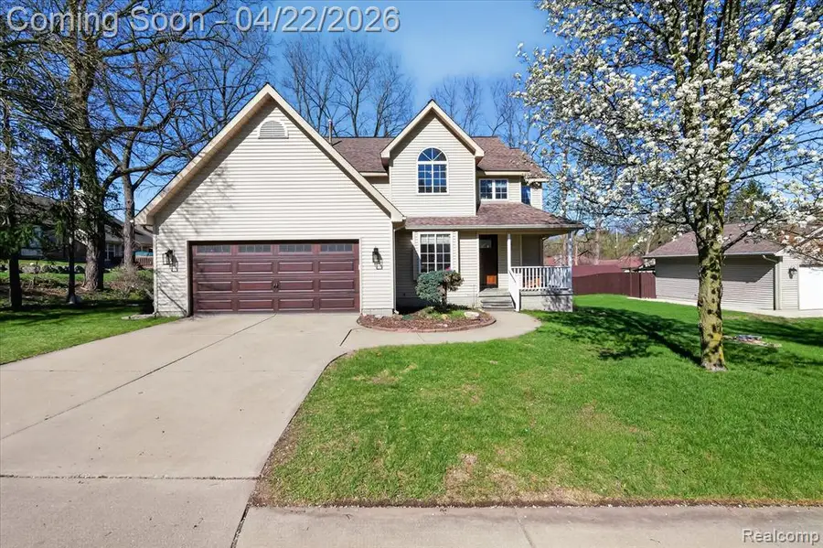 410 Bent Oak, Fenton, MI 48430 - #2