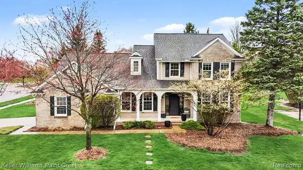 3692 Sunnyside, Rochester, MI 48306