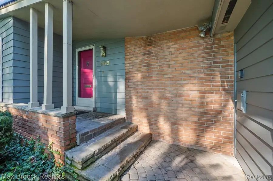 966 Woodlea, Birmingham, MI 48009 - #3