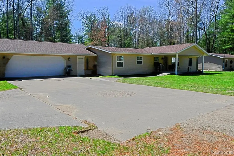 1820 Onondaga, West Branch, MI 48661 - #2