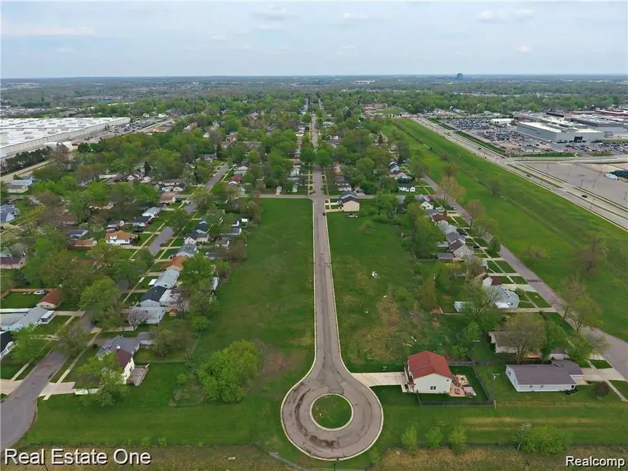 301 2nd, Pontiac, MI 48340 - #2