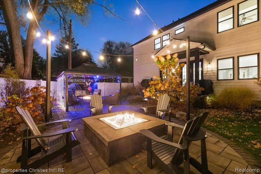 3233 Warick, Royal Oak, MI 48073 - #3