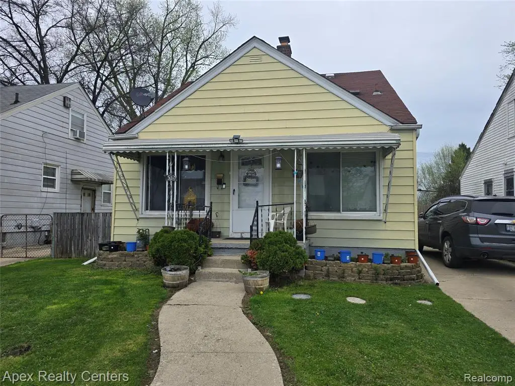 6320 Saint Marys, Detroit, MI 48228 - #1