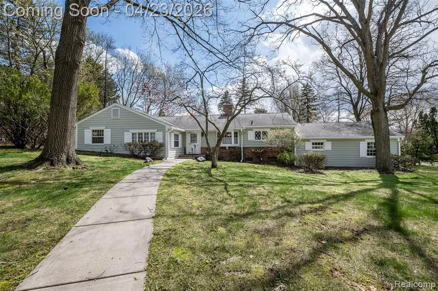 1895 West Bend, Bloomfield Hills, MI 48302 - #2