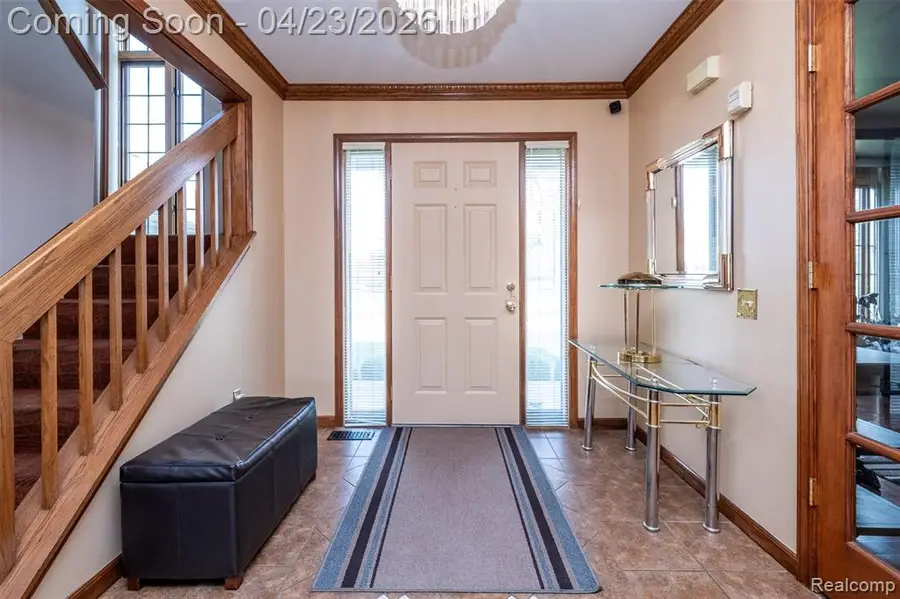 6701 Sun Valley, Clarkston, MI 48348 - #3