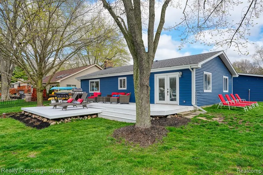 10866 Colony, Pinckney, MI 48169 - #3