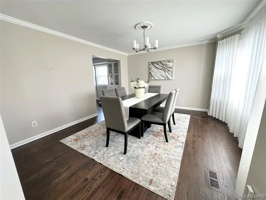 4581 Benjamin, Sterling Heights, MI 48310 - #2