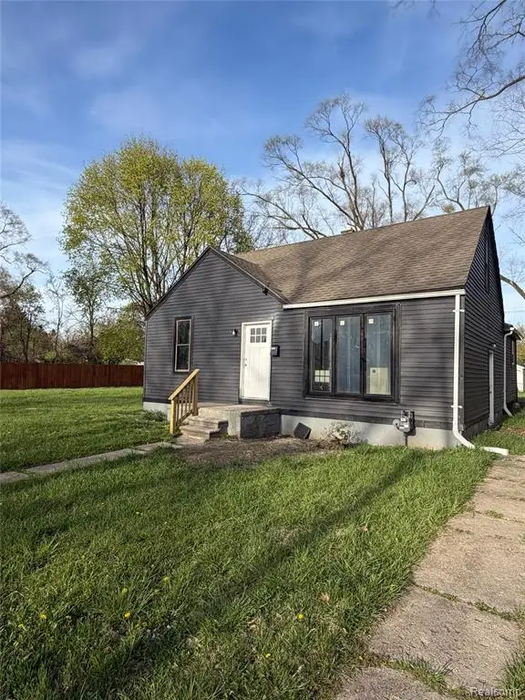 19294 Houghton, Detroit, MI 48219 - #2