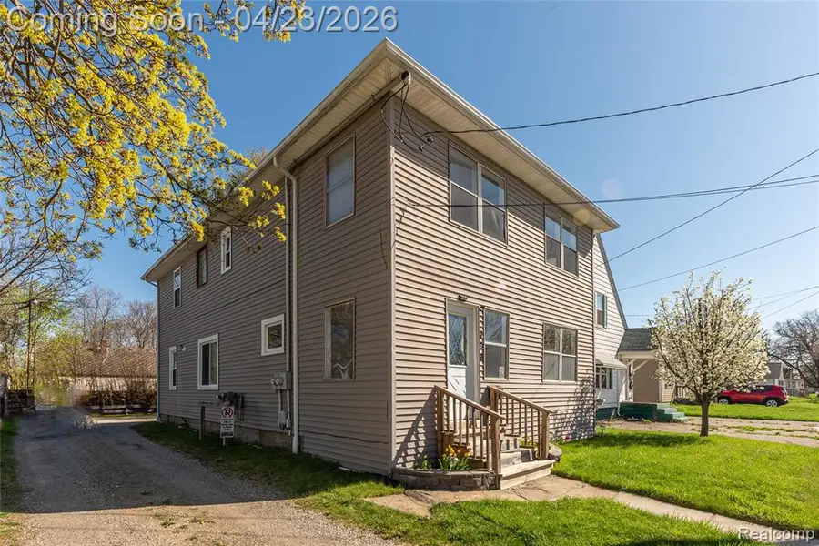 738 W Atherton, Flint, MI 48507 - #2