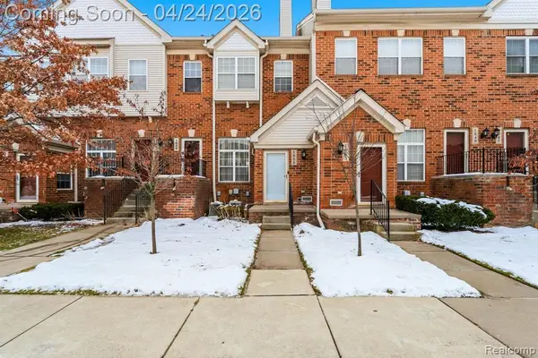 1825 Campau Farms Circle, Detroit, MI 48207