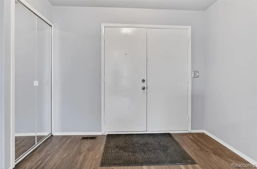 36878 Samoa, Sterling Heights, MI 48312 - #3