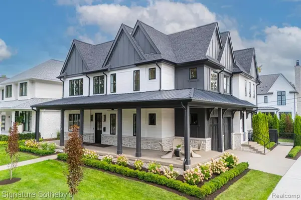 1120 Lyonhurst, Birmingham, MI 48009