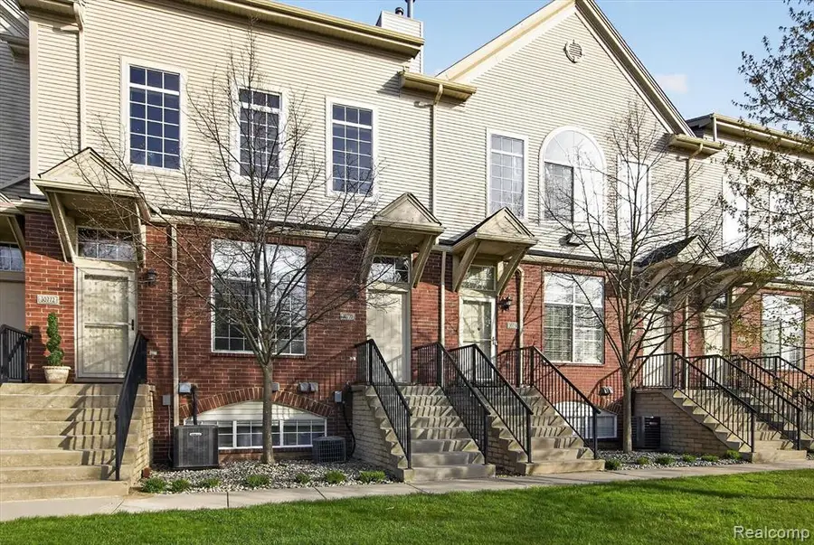 30770 Ardmore, Novi, MI 48377 - #2